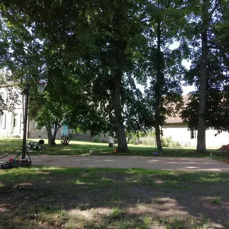 La Tour Du Roy Hébergement de vacances *